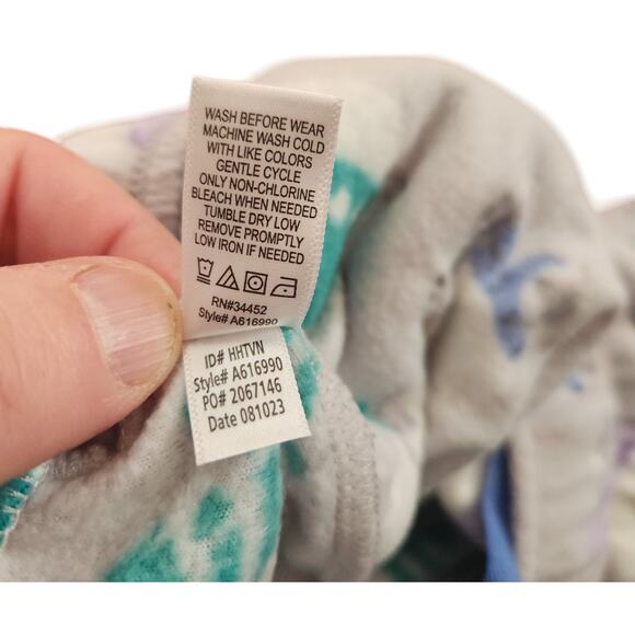 Cuddl Duds Regular Fleecewear with Stretch Pajama Set, Ivry/WollySheep Medium - Picture 15 of 16